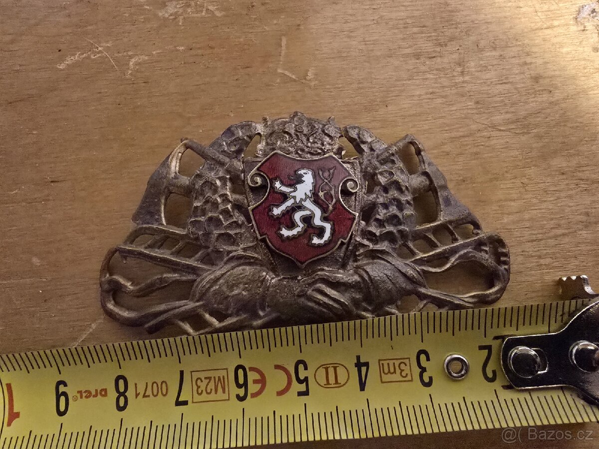 HASIČSKÝ ZNAK NA HELMU- LEV - 2