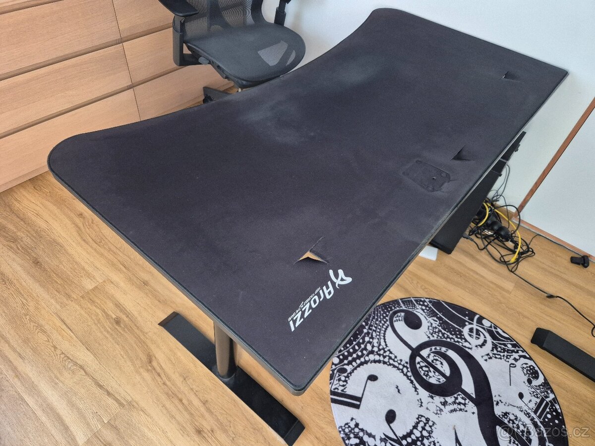 Herní stůl AROZZI Arena 160 x 82 cm - 2