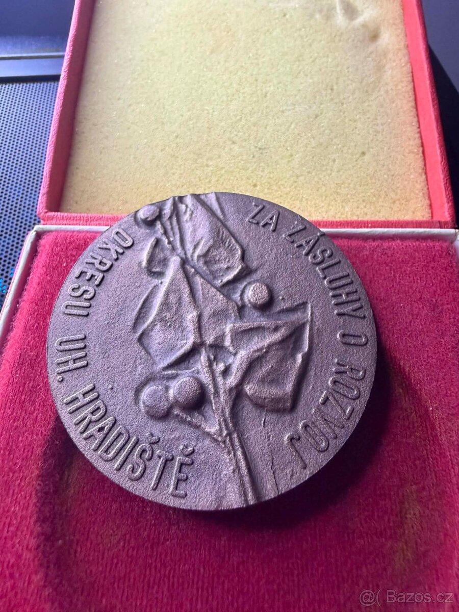 PRODÁM STARÉ MINCE A MEDAILE - 2