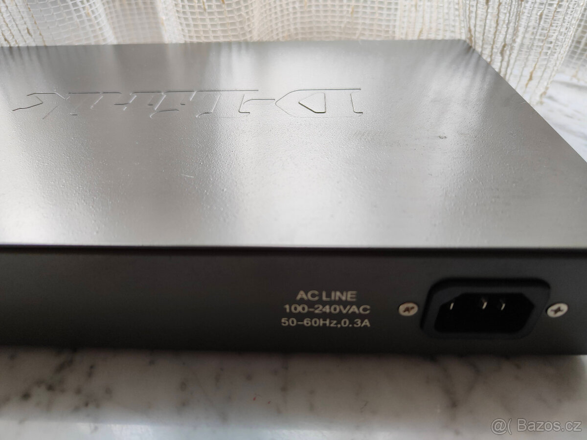 16-port switch D-Link DES-1016D - 2
