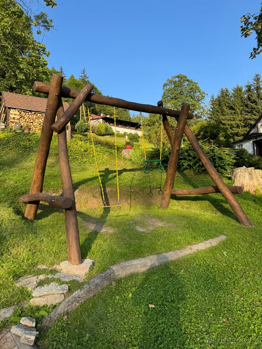 Akátová houpačka - 2