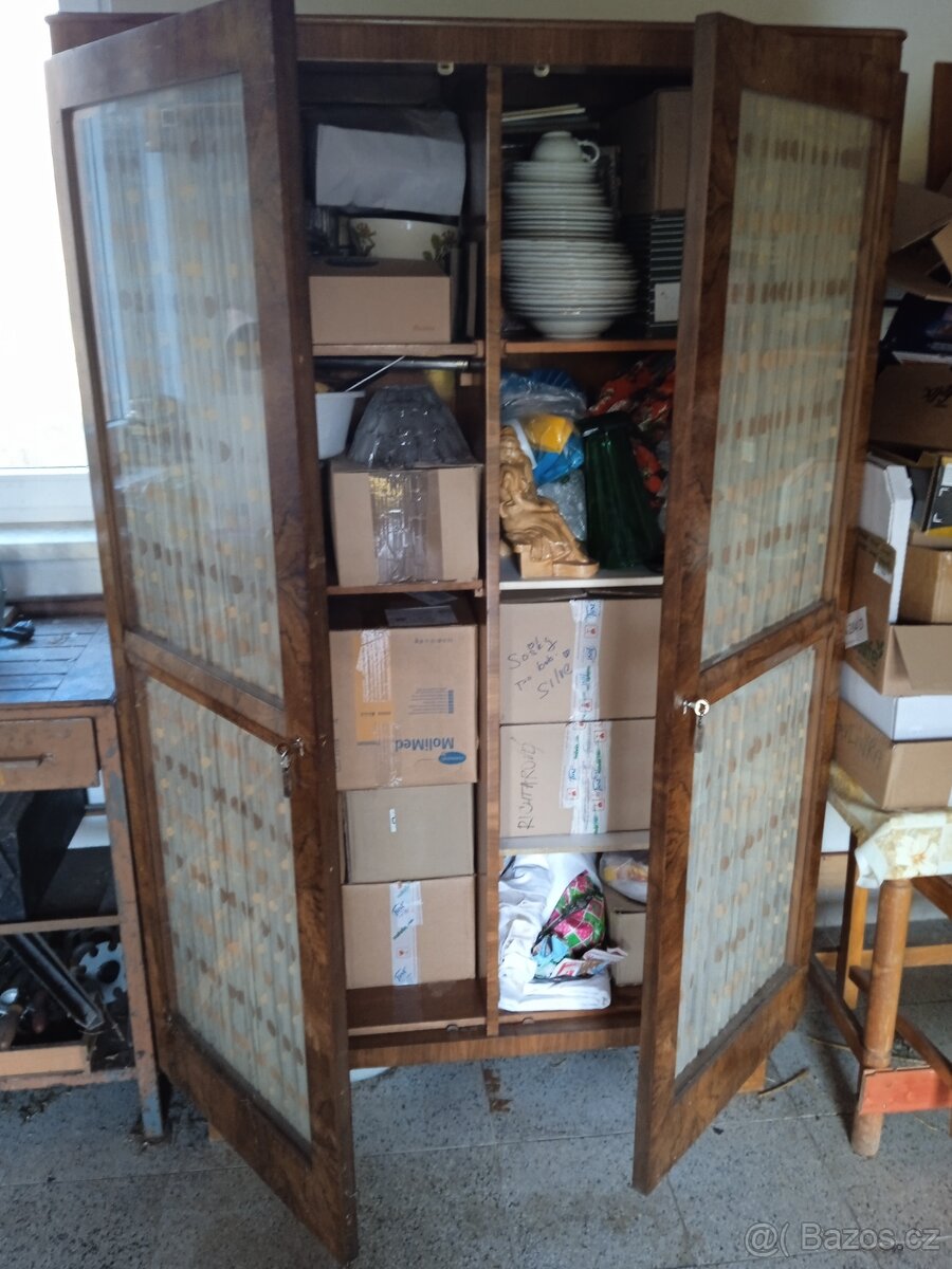 Historická skříň - 2