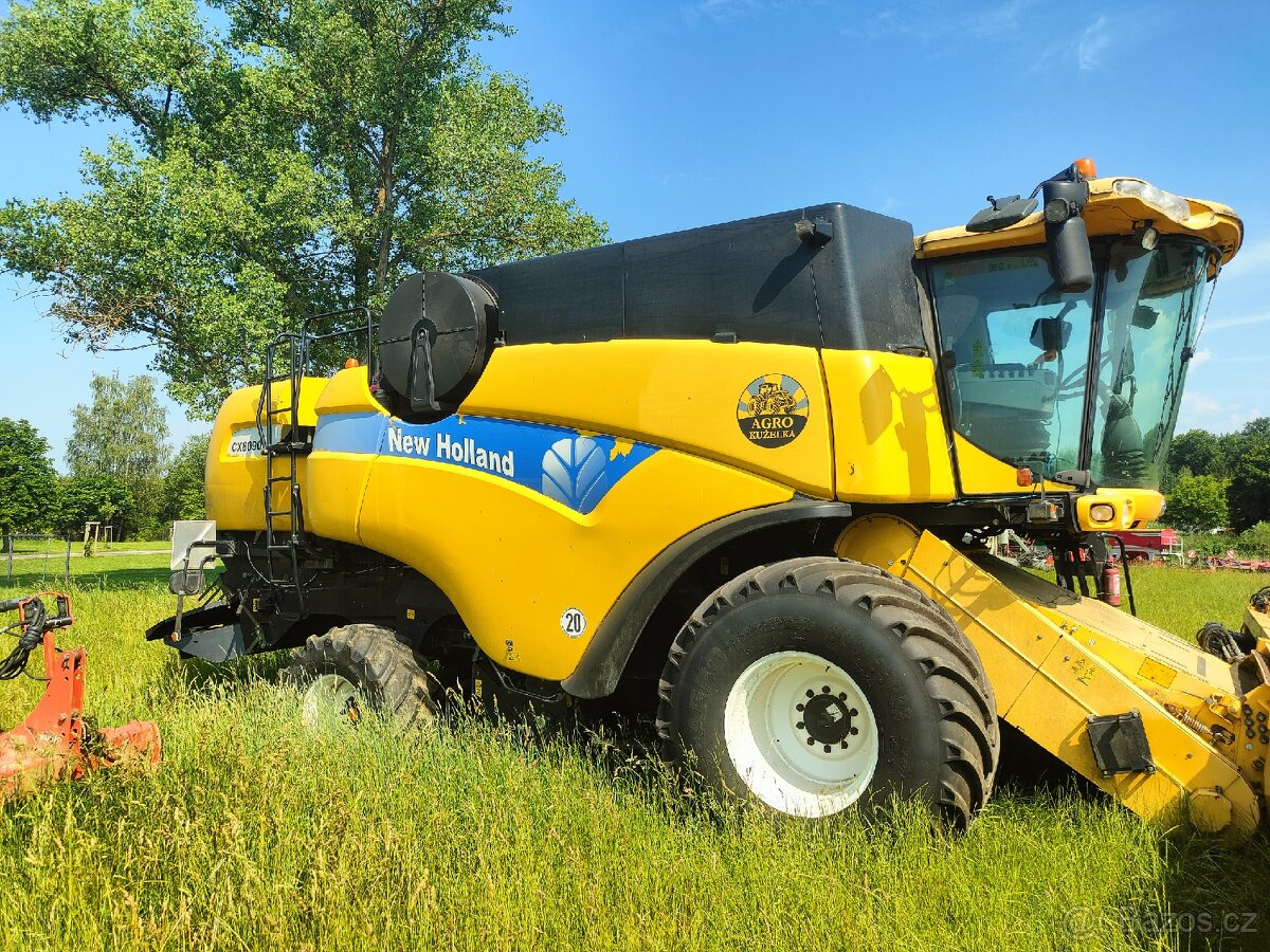 New Holland cx 8090 - 2