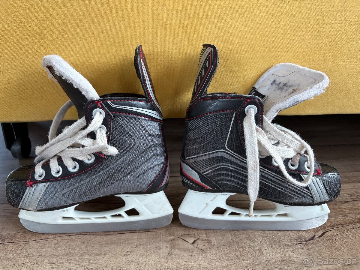 Hokejové brusle Bauer vel. 27 - 2