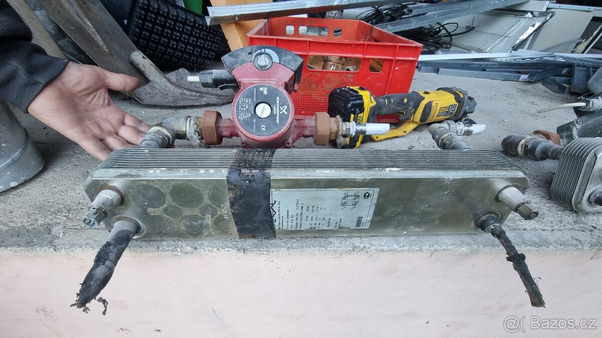 Alfa Laval CB52-14HX deskový výměník tepla - 2
