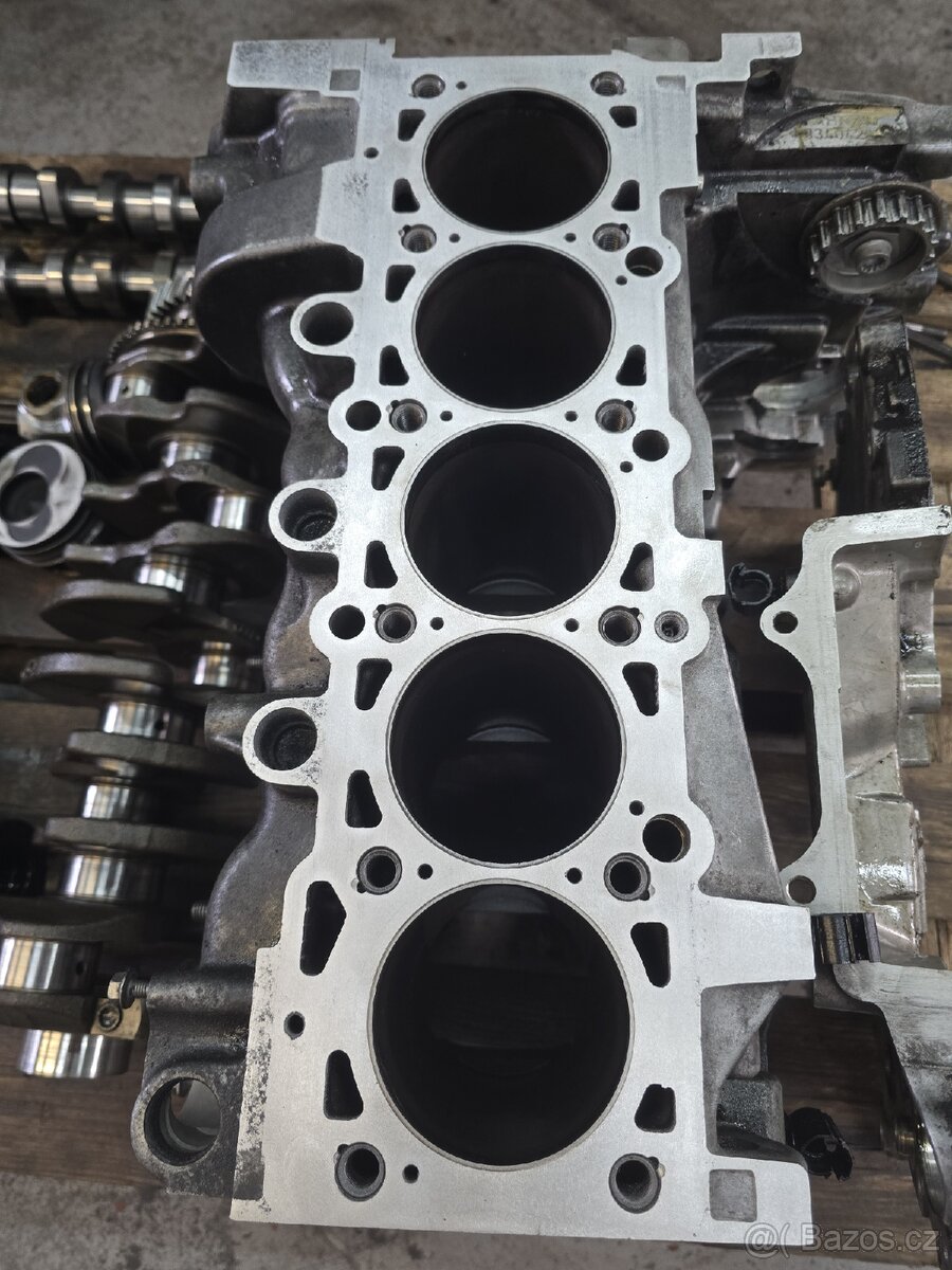 Motor VW T5 2,5 TDi 96kW kod BNZ po Go - 2