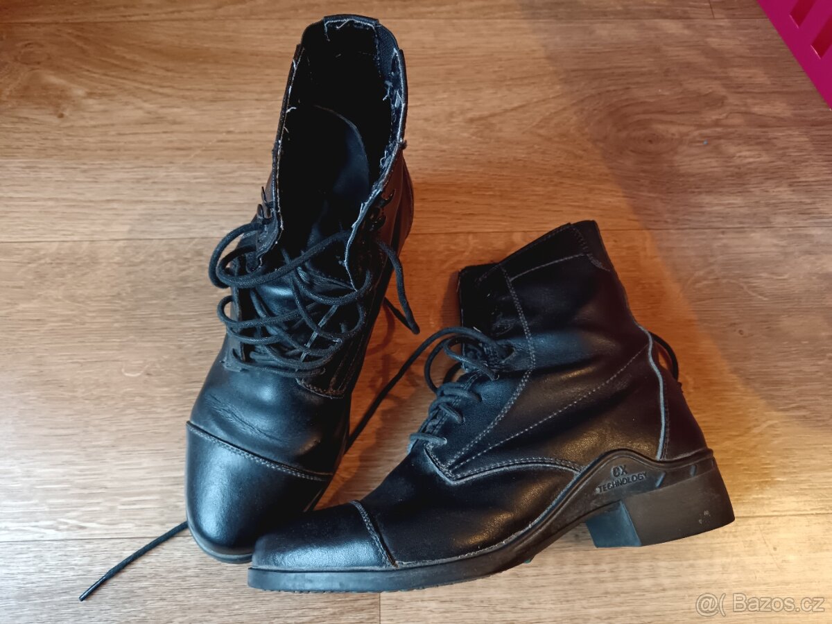 Perka Steeds Newton CX - 2