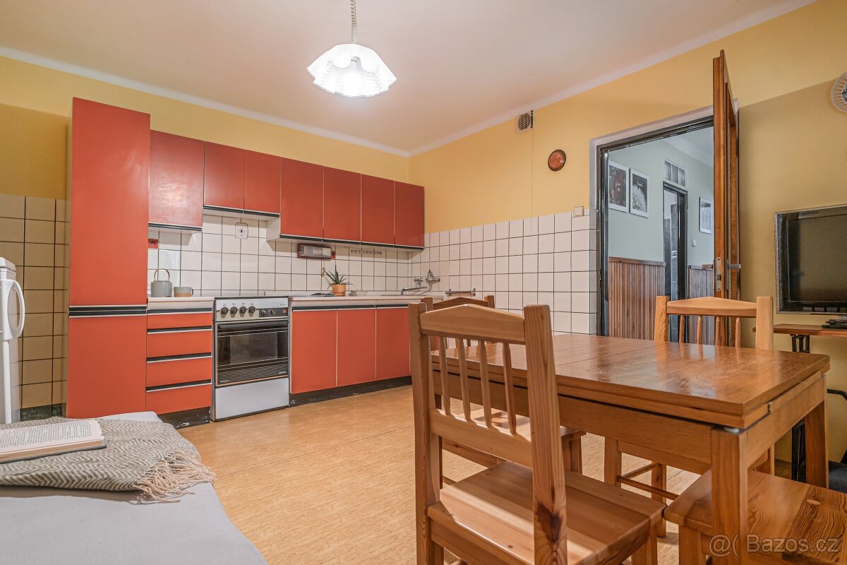 Stará kuchyňská linka - 2