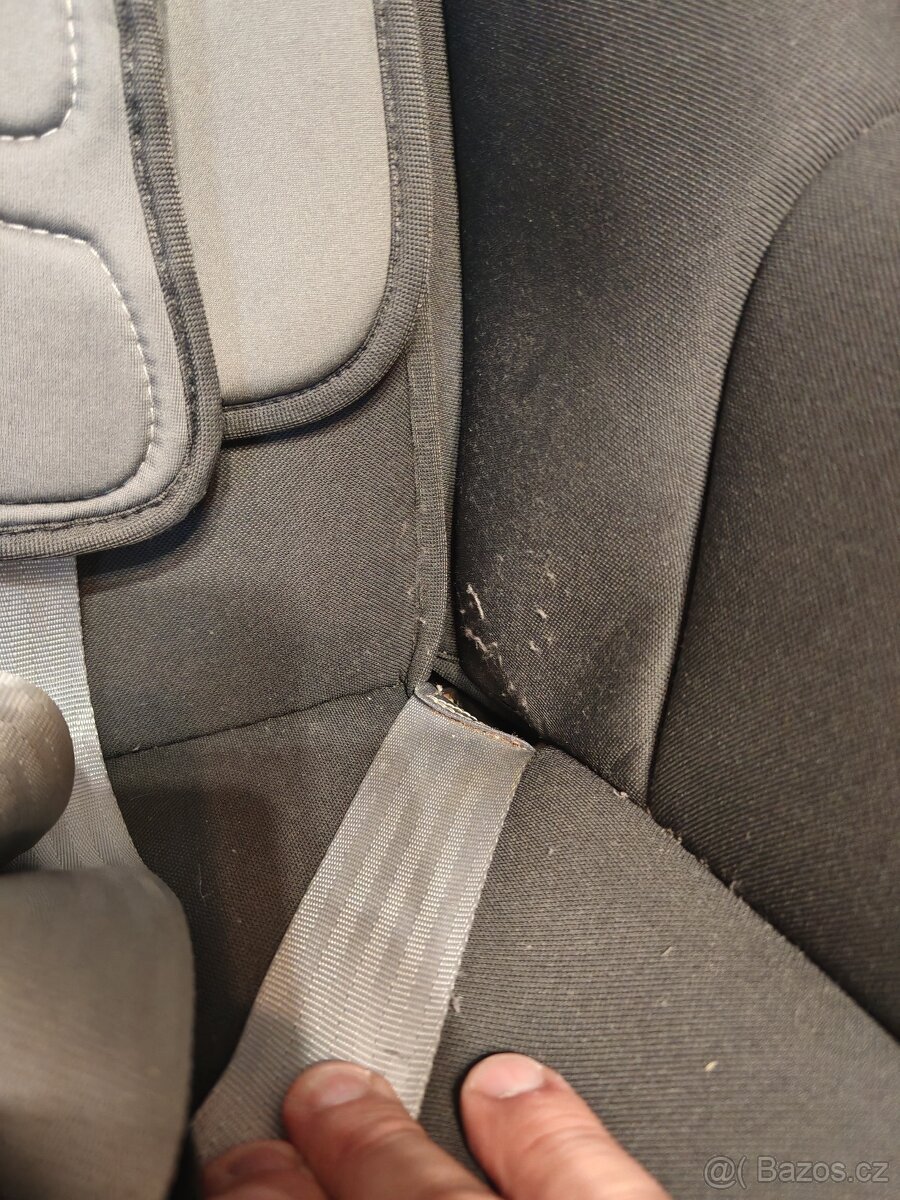 Britax Romer trifix 2 i-size - 2