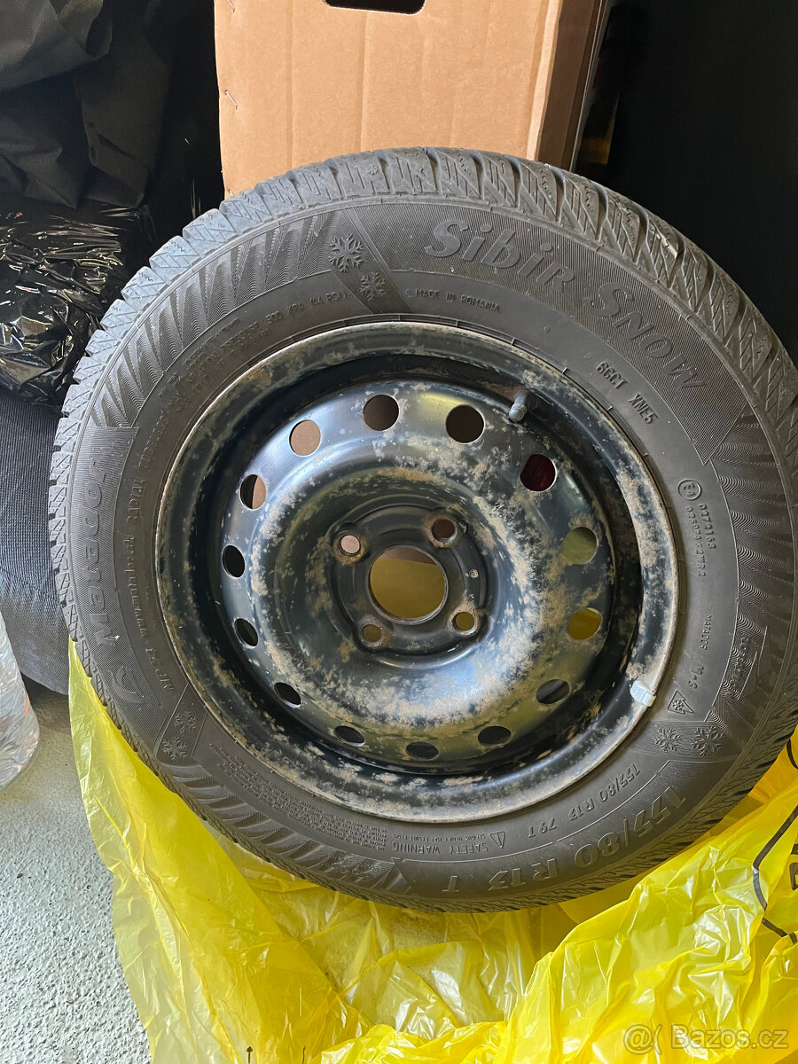 4 ks zimních pneumatik 155/80 R13 vč. plech disků. - 2