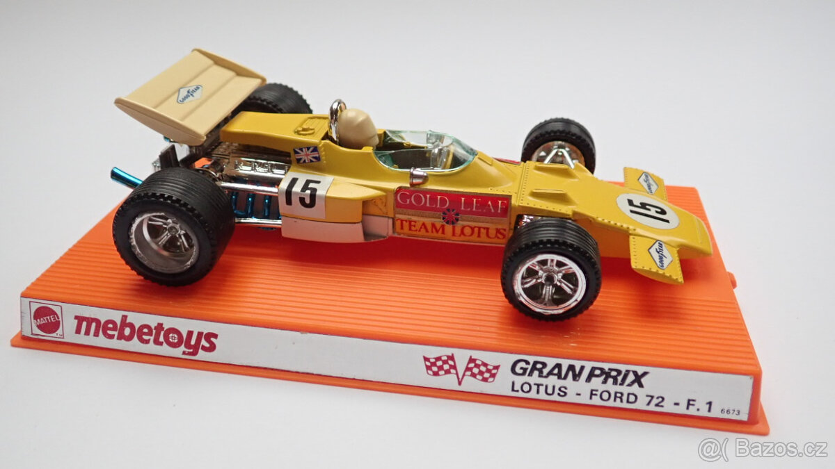 Mattel auta 1:28 - 2