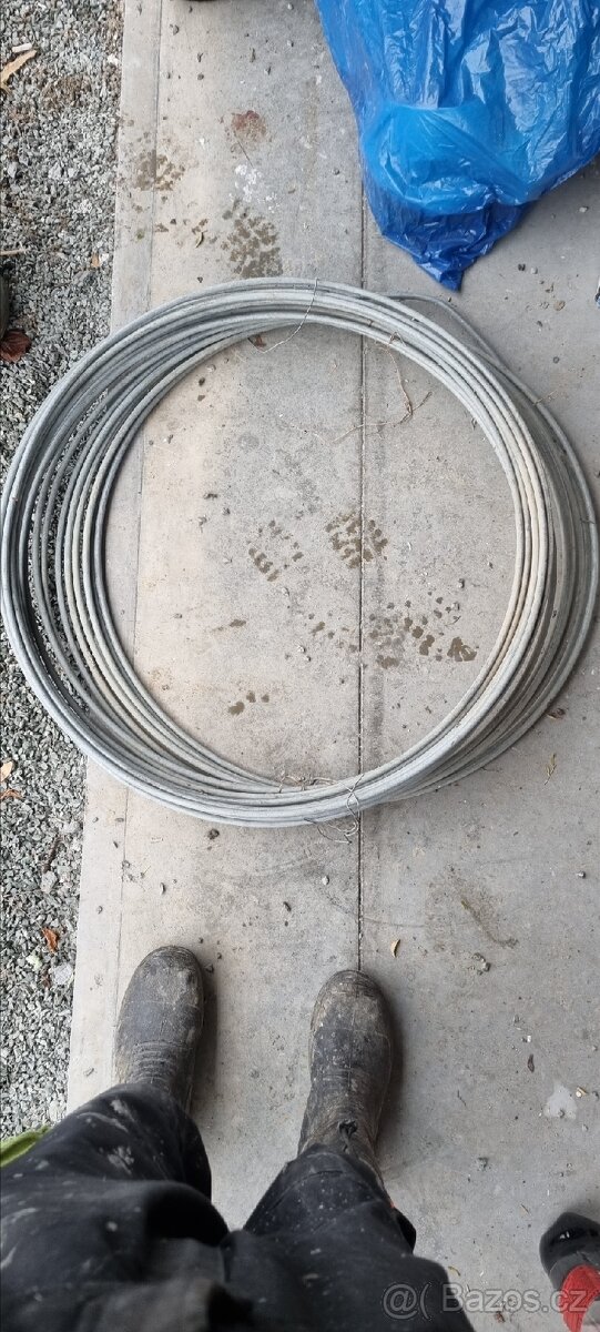 Zemnící pás FeZn + zemních drát FeZn + svorky - 2