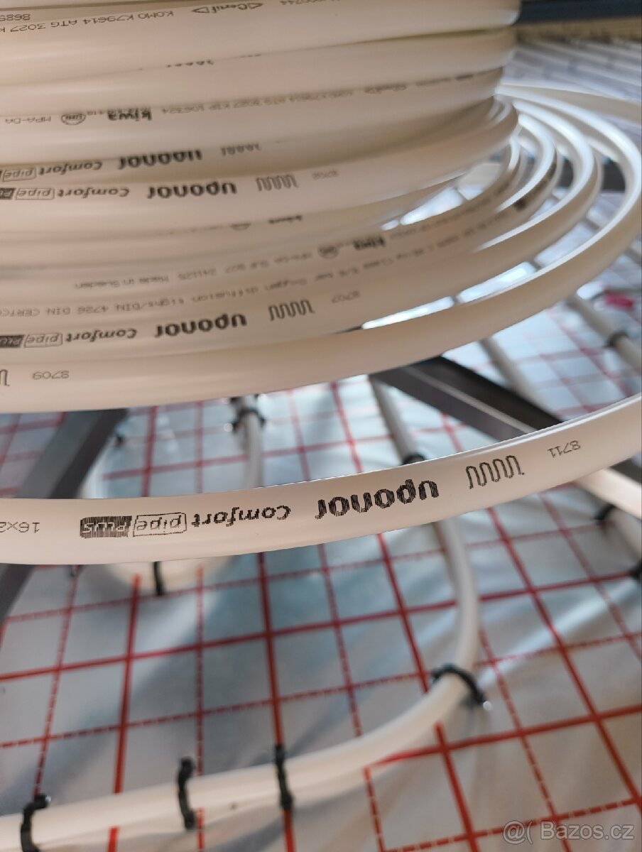 Uponor Comfort Pipe Plus PE-Xa 16×2 mm--179m - 2