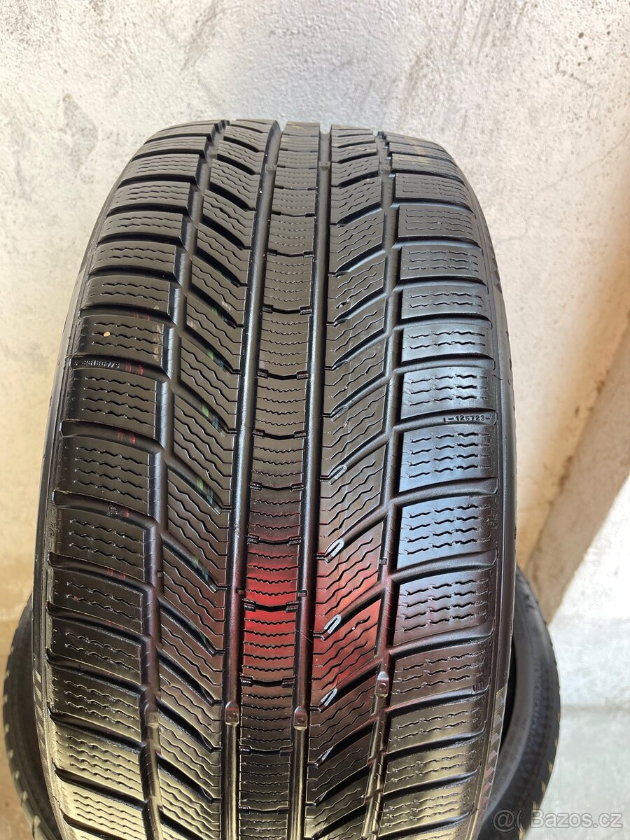 Zimní pneum 225/40/18 Continental Winter Contact - 2