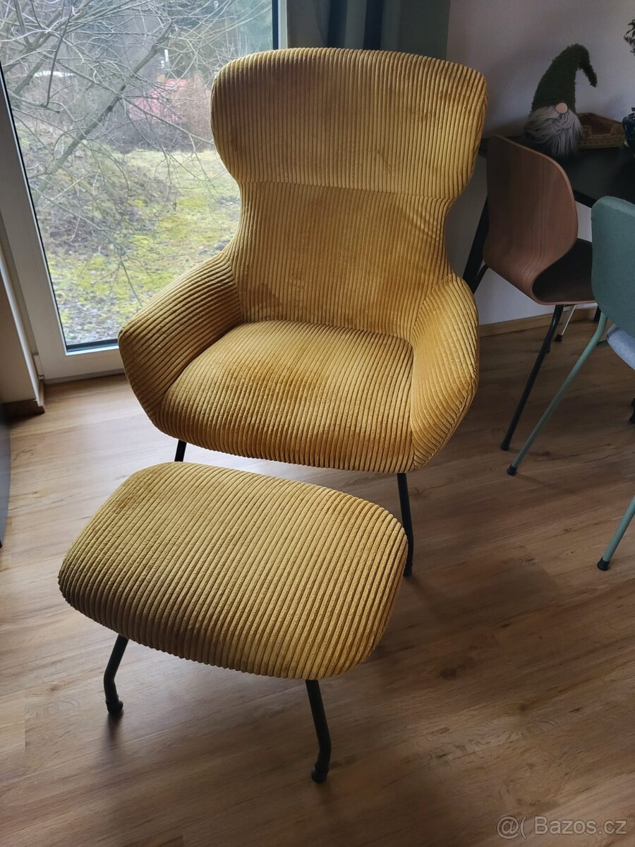 Křeslo ušák Conor medobé - 2