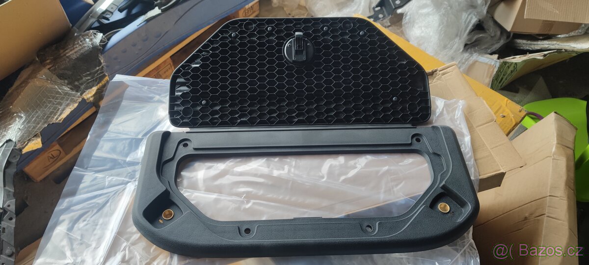 Dodge Ram 1500 dekl úložného prostoru - 2