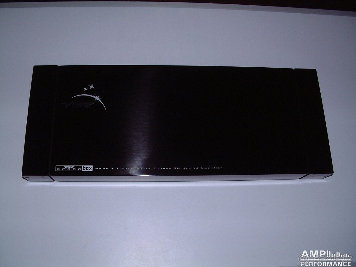 Kicker subwoofer a zesilovač Vibe deep Space 1 - 2