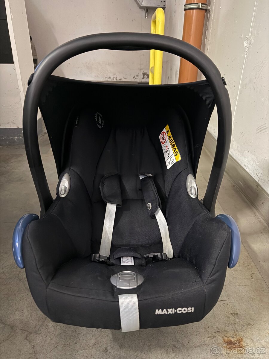 Maxi cosi cabriofix vajíčko + adaptery - 2