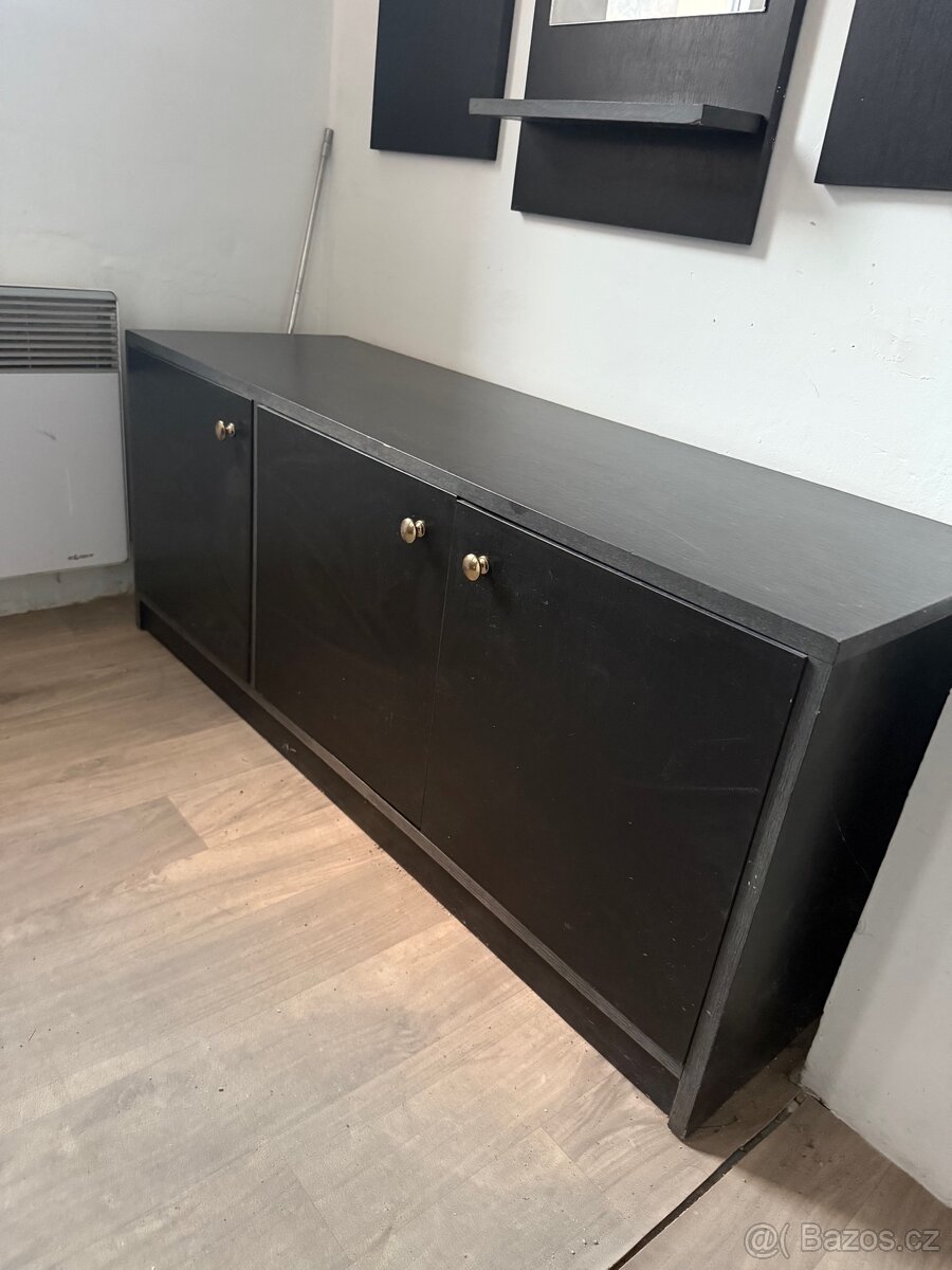 Předsíňová stěna s botníkem - 2