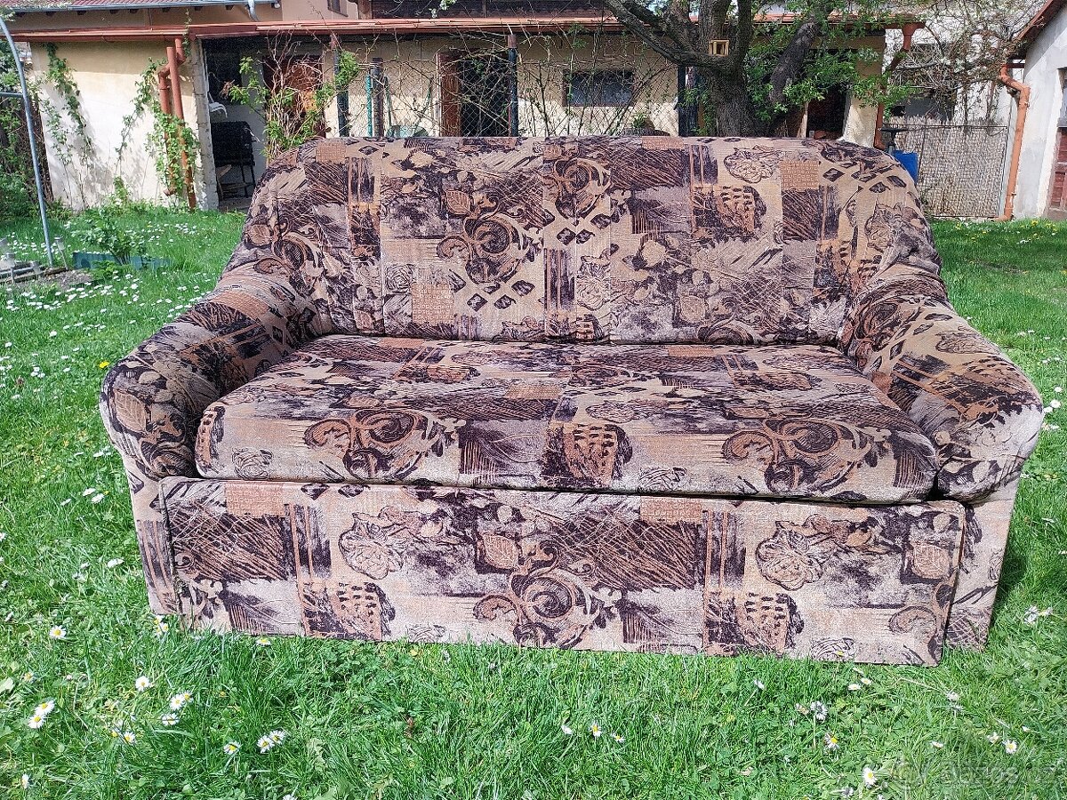 Prodám gauč - 2