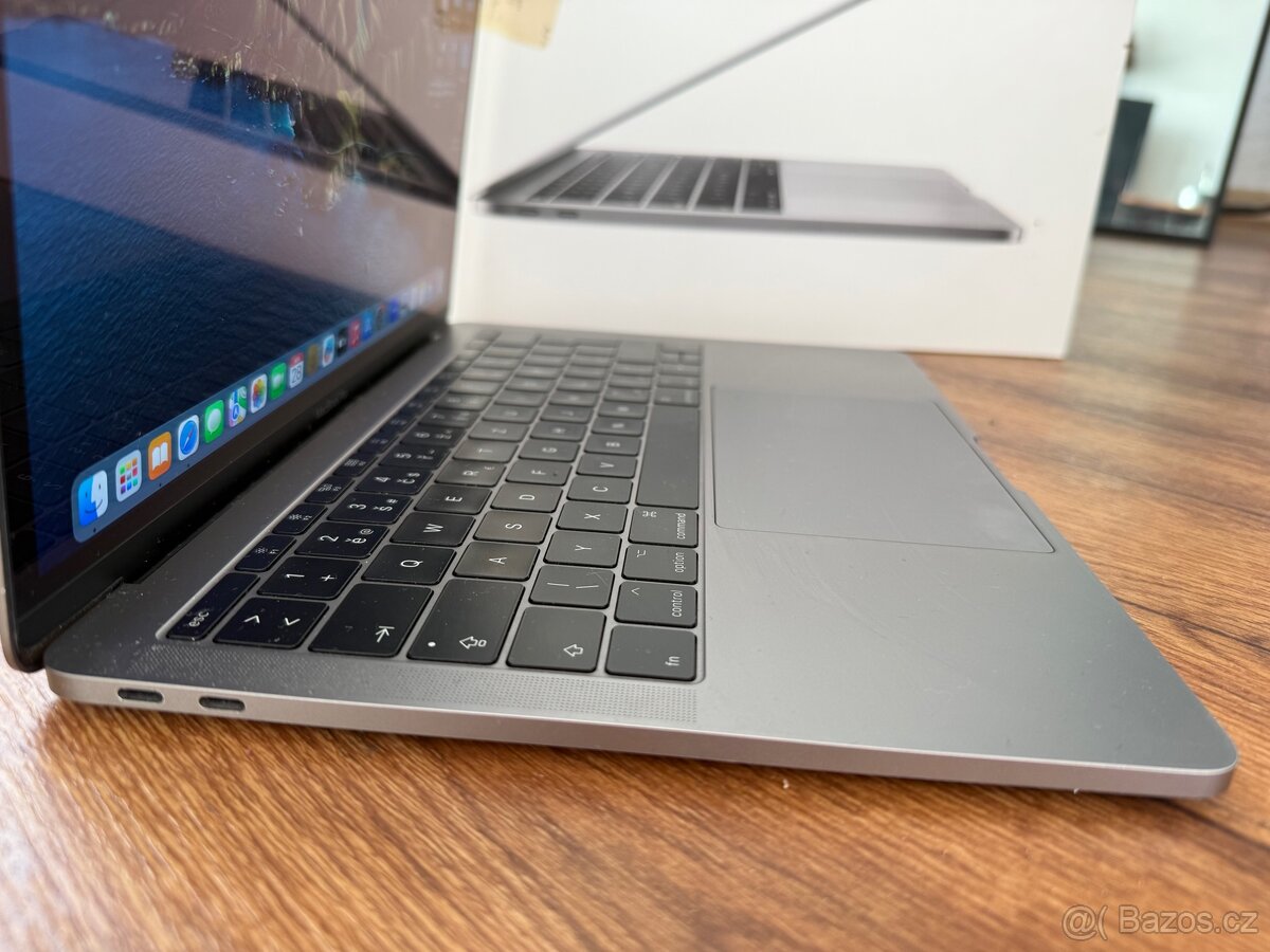 Apple macbook pro 2017 rok 128ssd a1708 - 2