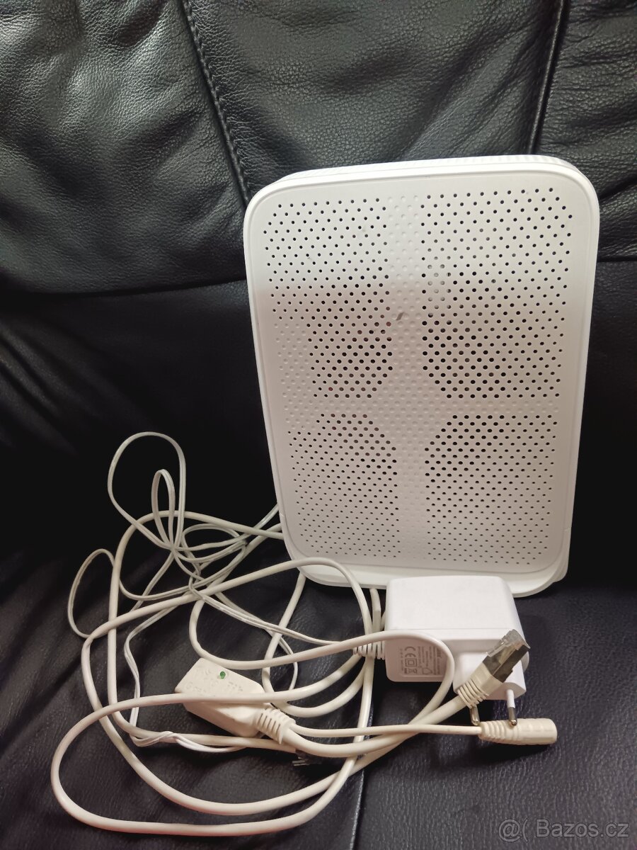 WiFi modem YouSee 2841 Kaon DG3420TD - 2