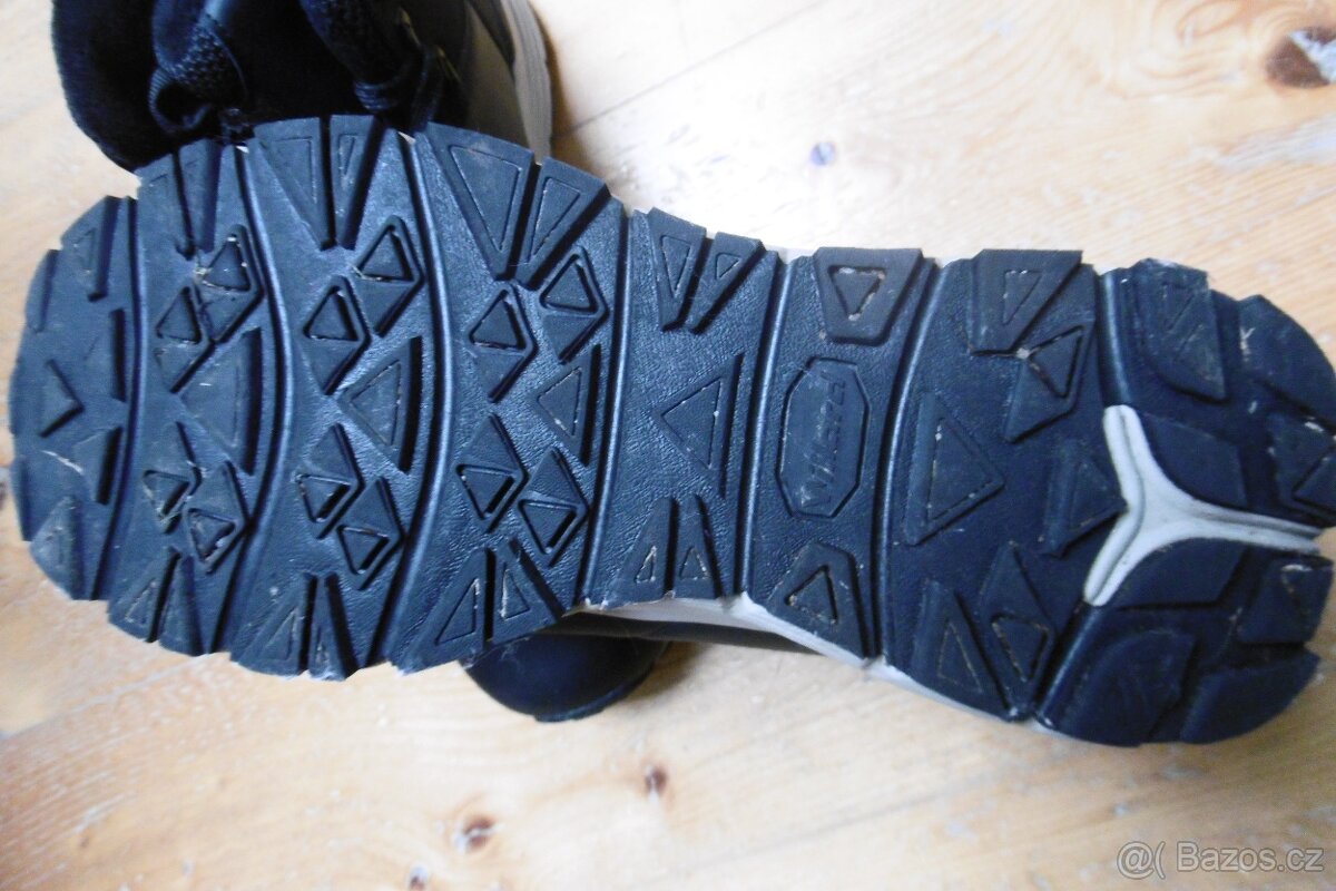 Kotníčkové zimní boty, zateplené, vel. 42. - 2