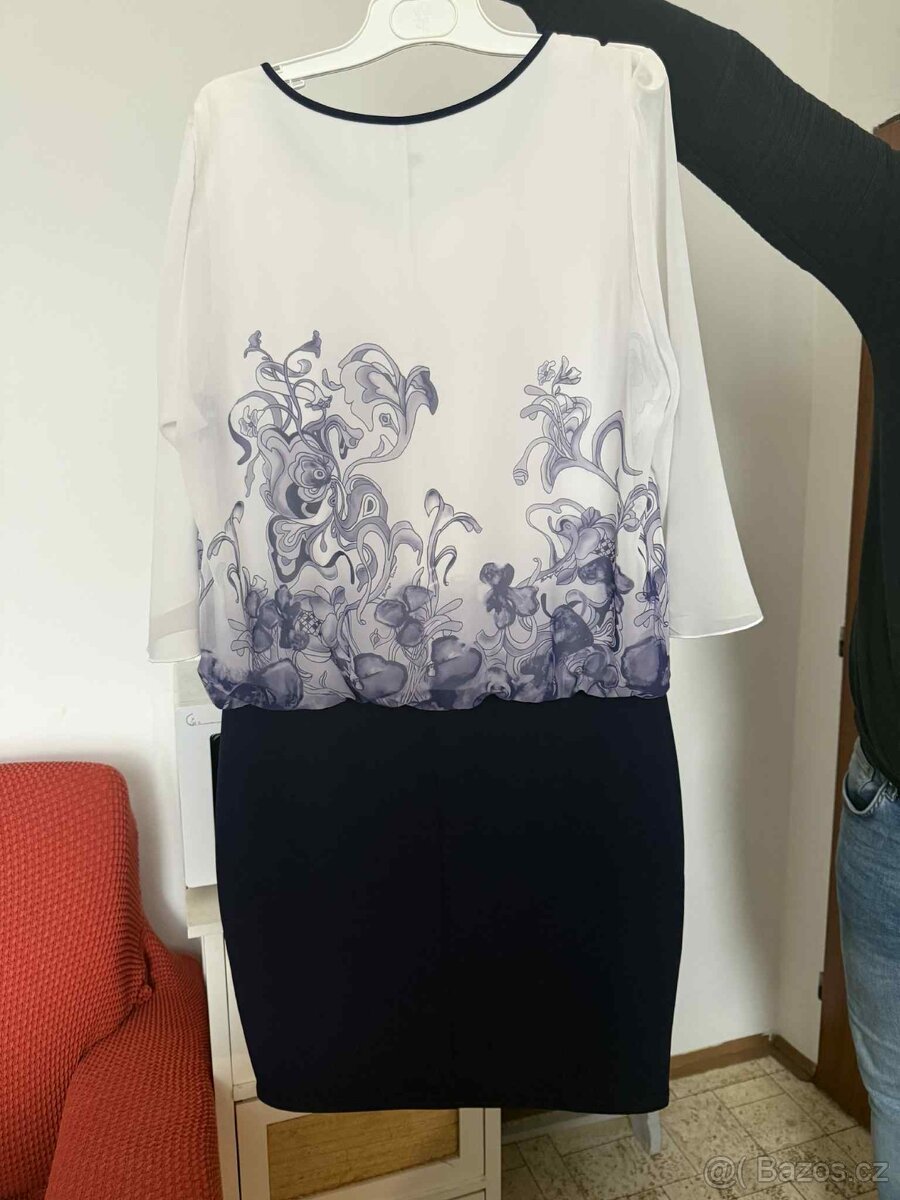 Dámský kostýmek zn. Botega Elena, vel. 48/4XL - 2