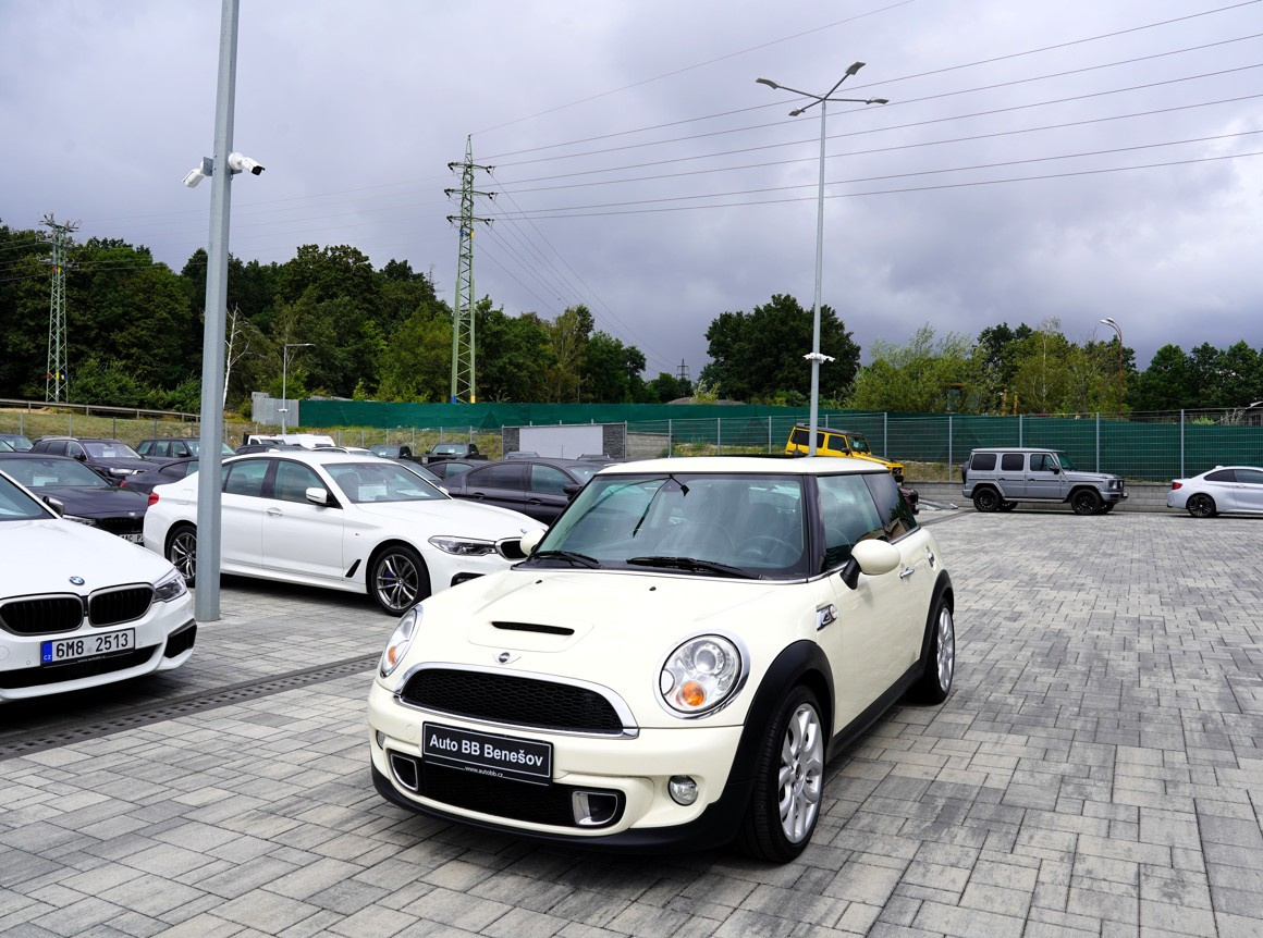 Mini Cooper S R56 1.6turbo Automat (SLEVA) - 2