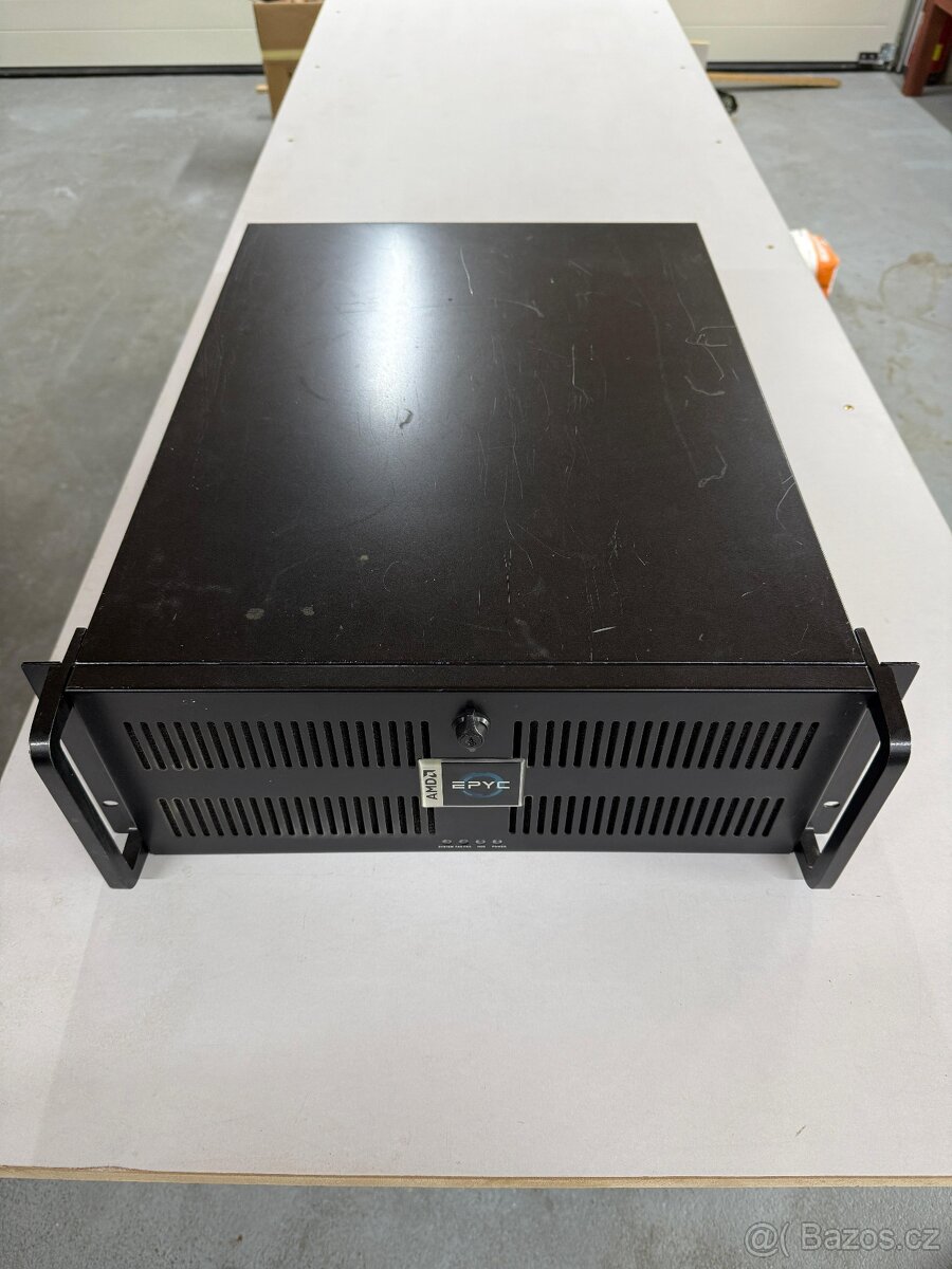 Výkonný Server – AMD EPYC 7313P, 128 GB ECC RAM, 5× 10TB - 2