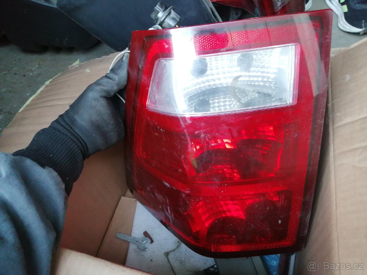 Zadní světla Jeep WK USA 4x4 - 2