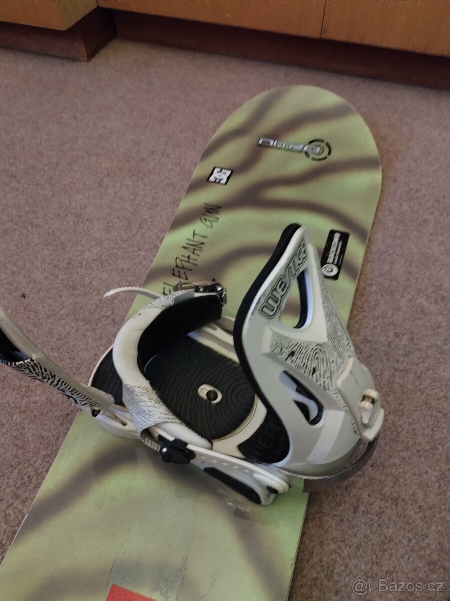Snowboard, vázání a boty - 2