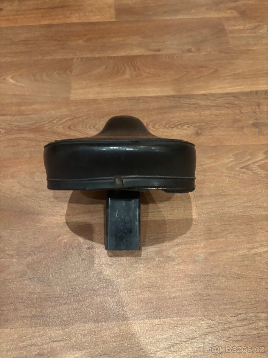 Sedlo Babetta 210 - 2