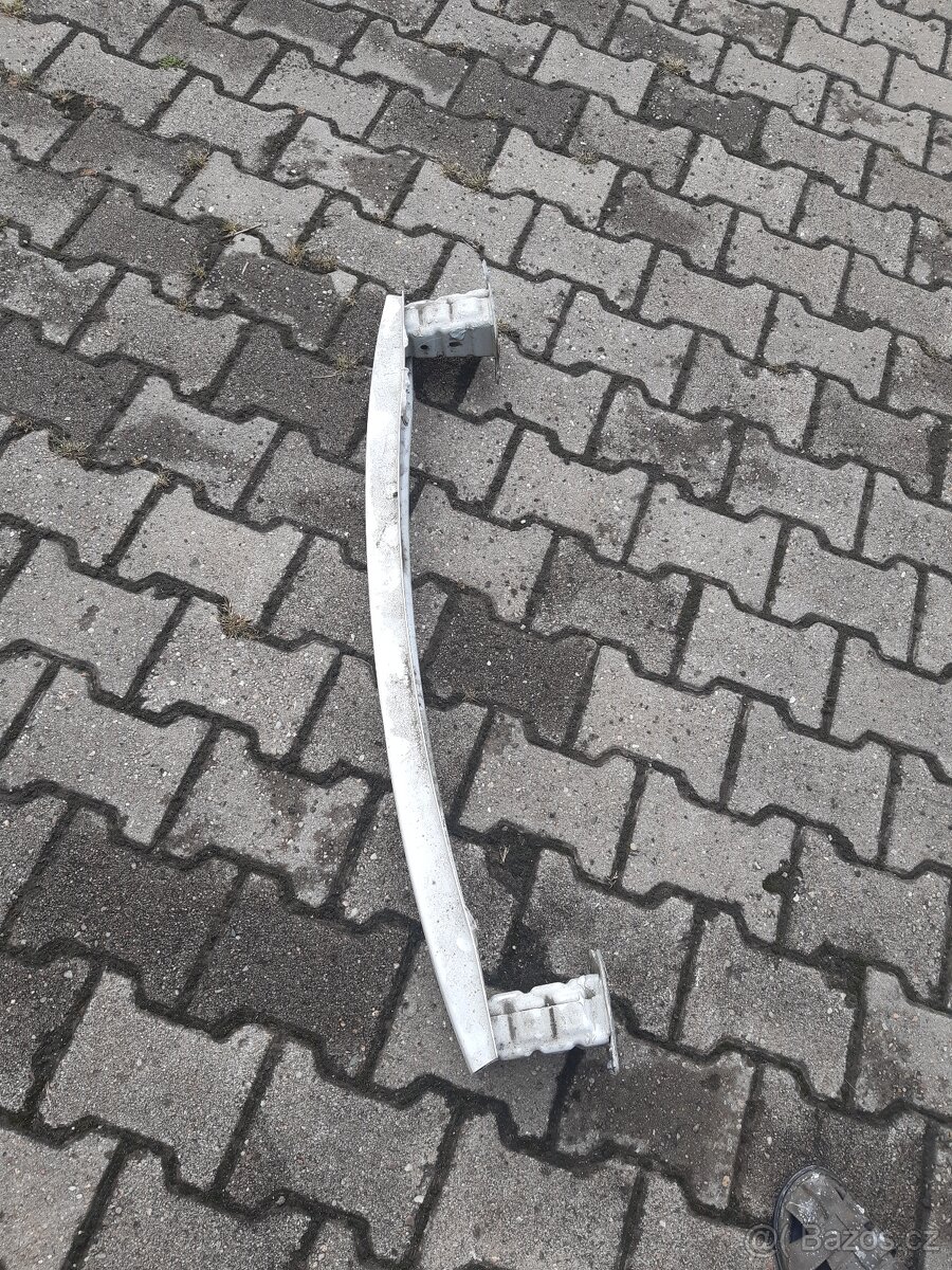 Výztuha zadního nárazníku Fabia 3 combi - 2