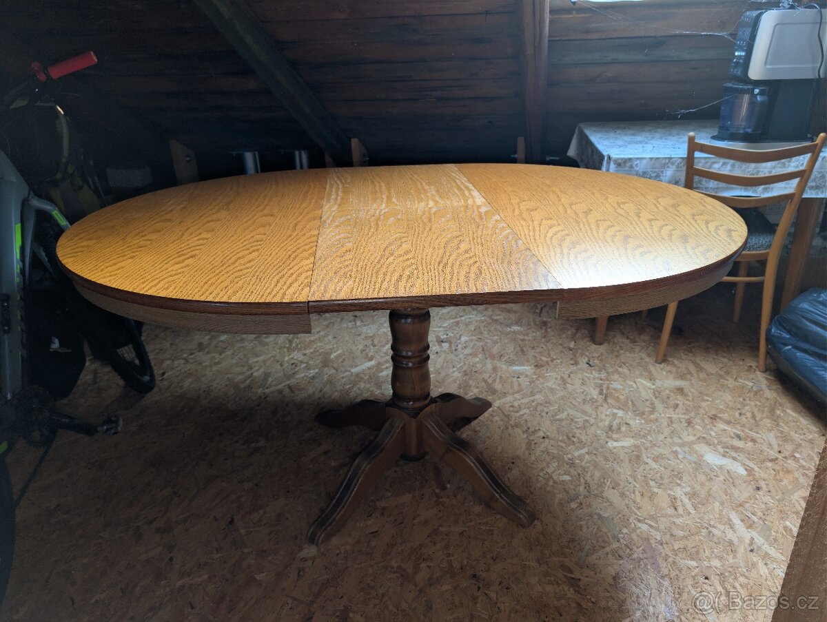 Rozkládací masivní stůl - 2