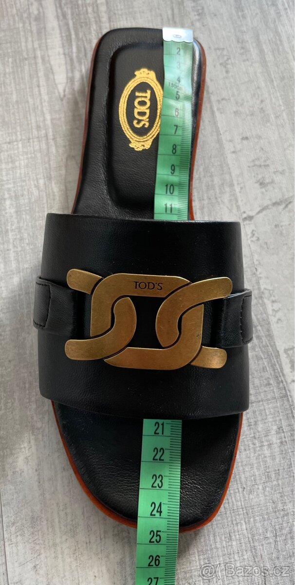 Dámské černé pantofle 37 Tod´s - 2