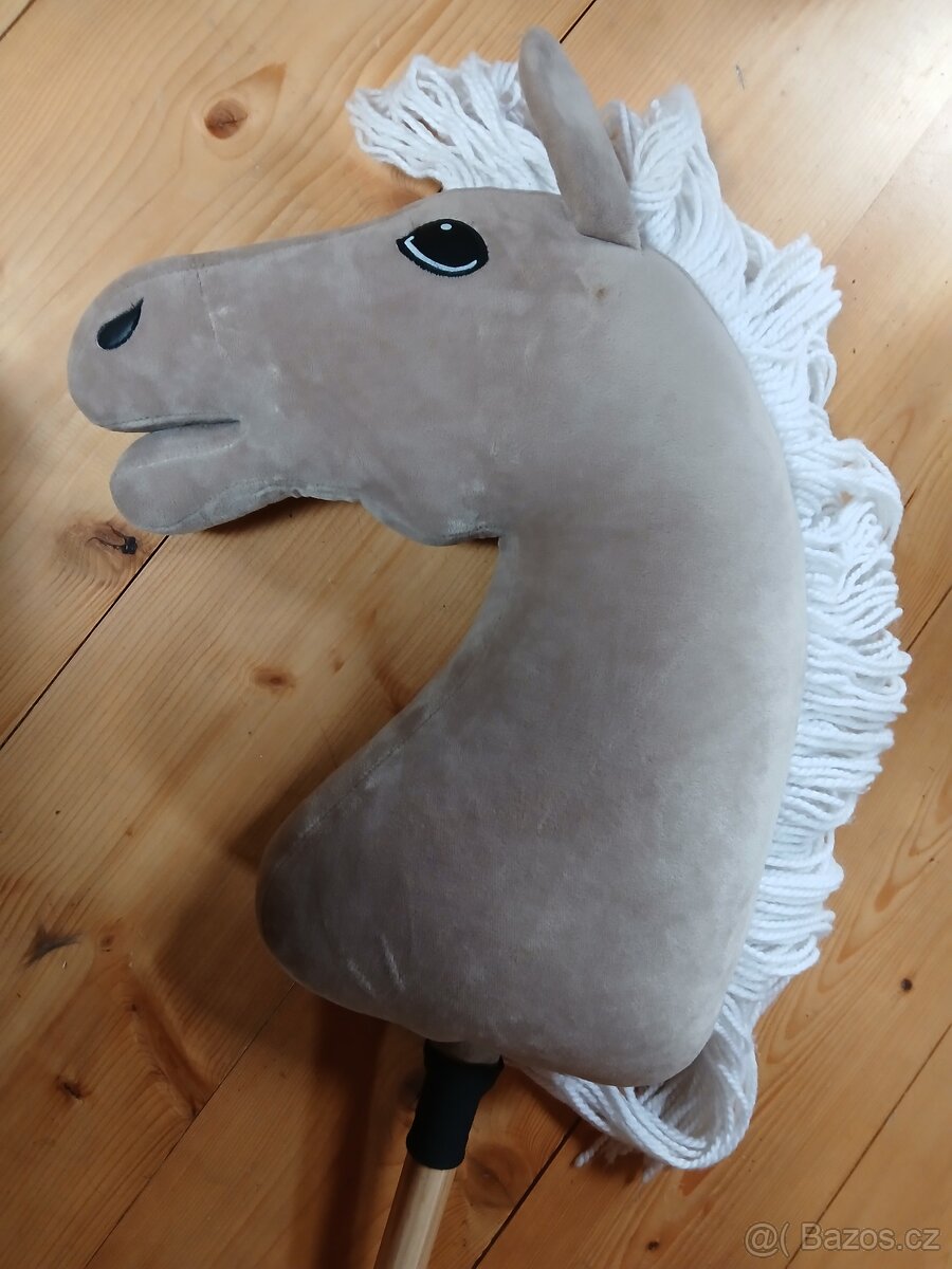 Hobby horse Larsen Blondie - 2
