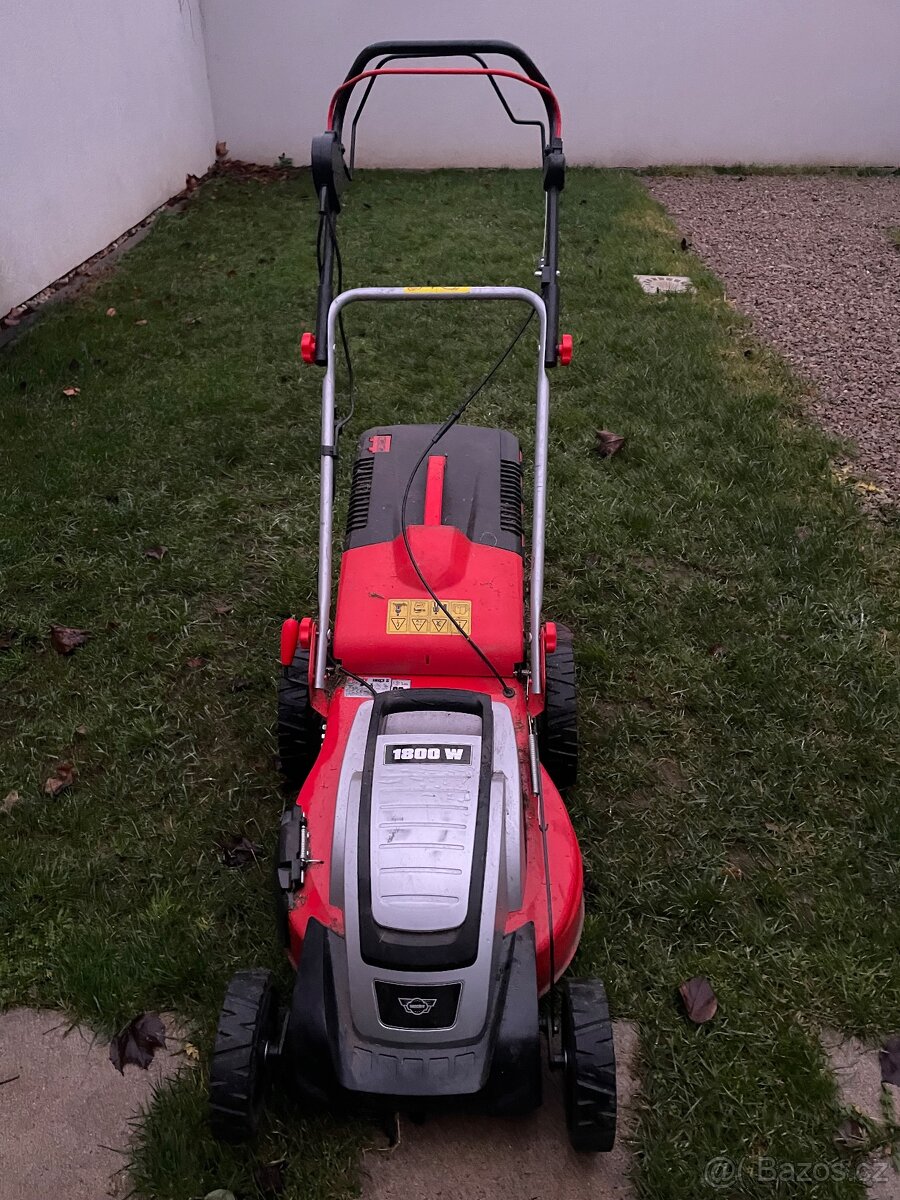 Elektrická sekačka s pojezdem - HECHT 1802 S - 2