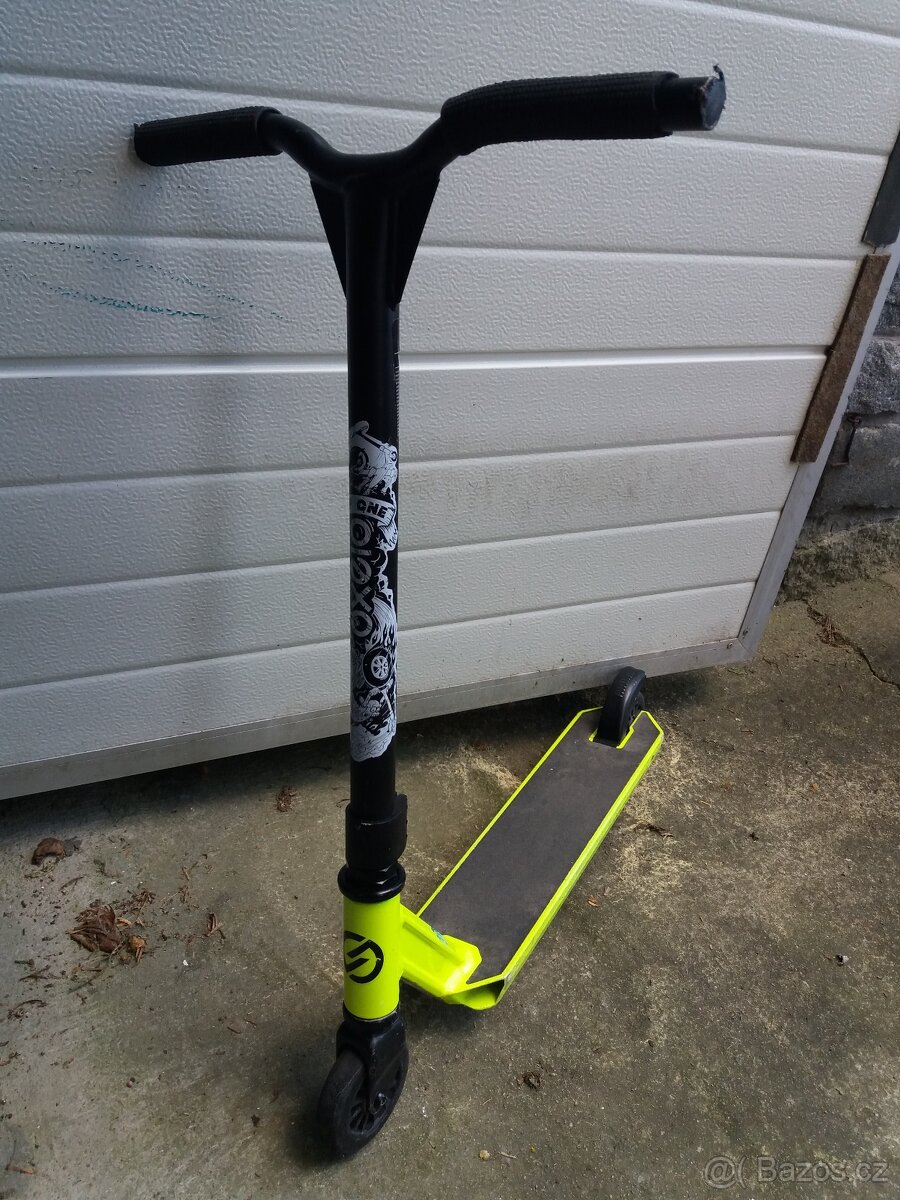 Freestylová koloběžka Oxelo MF ONE - 2