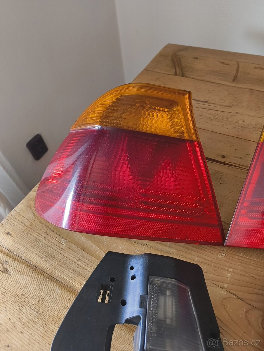 zadní světla BMW E46 sedan před-facelift - 2