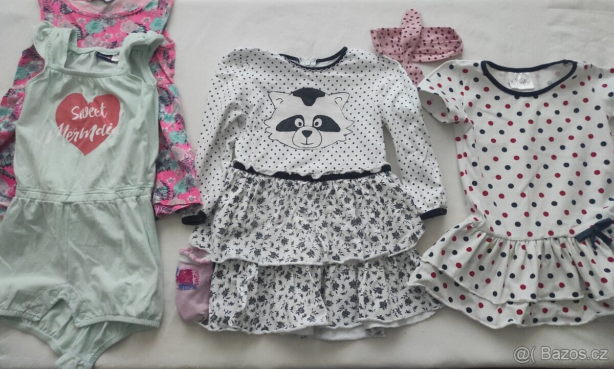 Krabice oblečení pro holčičku vel.86-92 - 2
