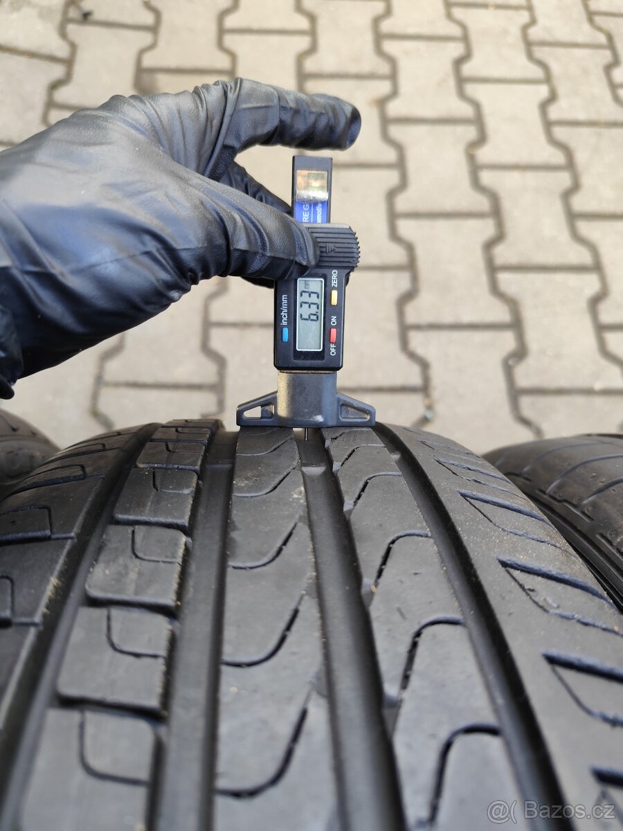 Letní pneu 225/40/18 - 2