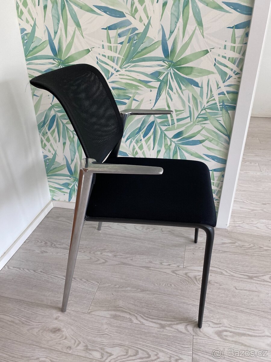 Židle - Vitra Meda Slim PC 11 200,- - 2