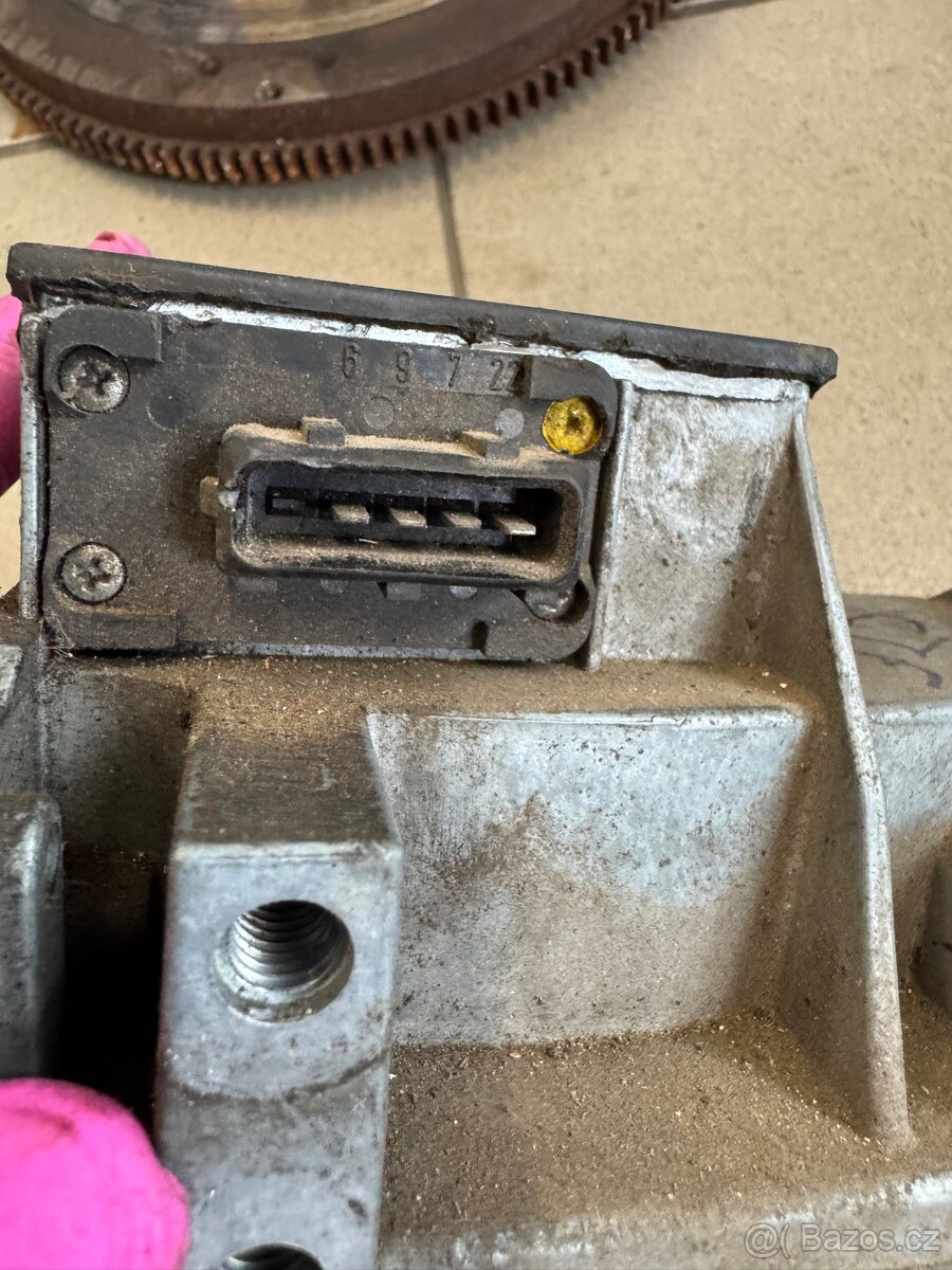 BMW E30 m20b25 vaha vzduchu - 2