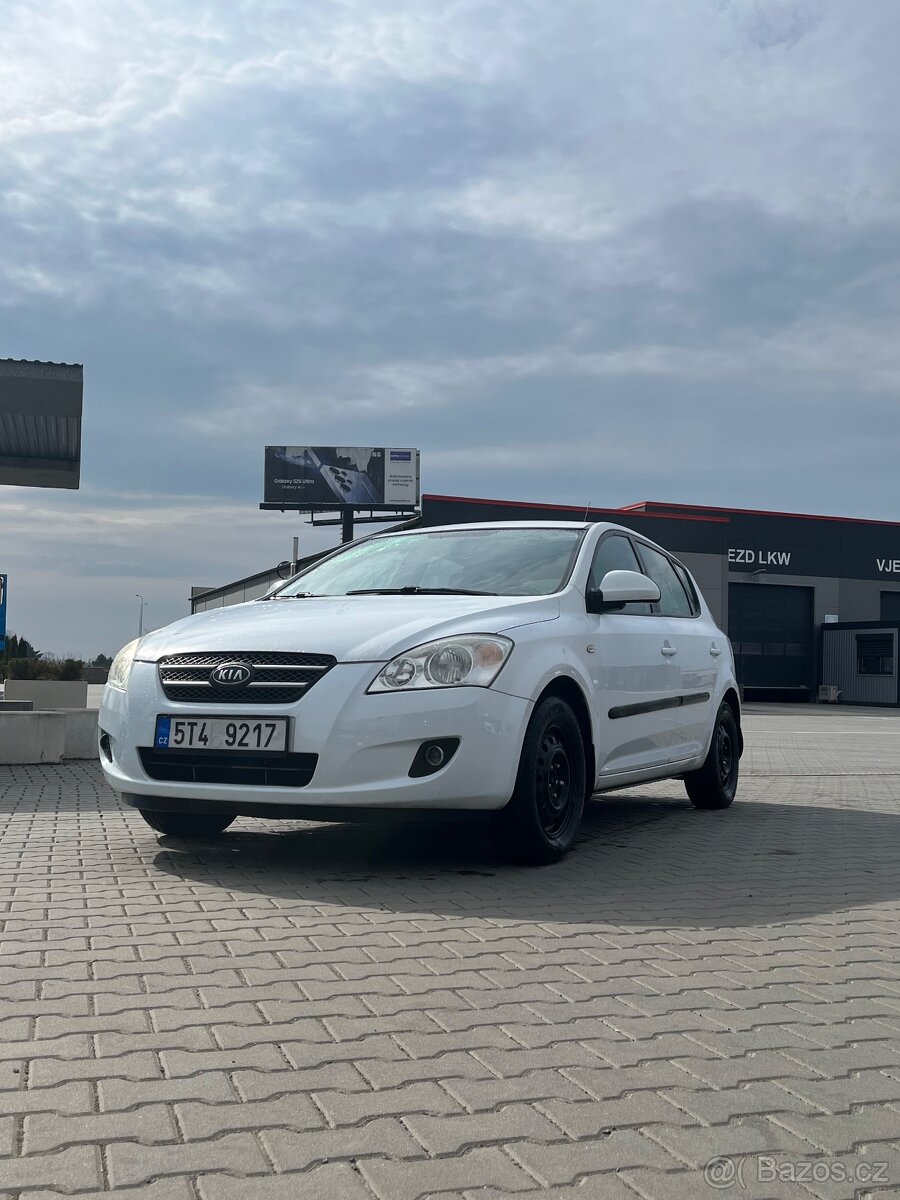 Kia Ceed 1.6 - 2