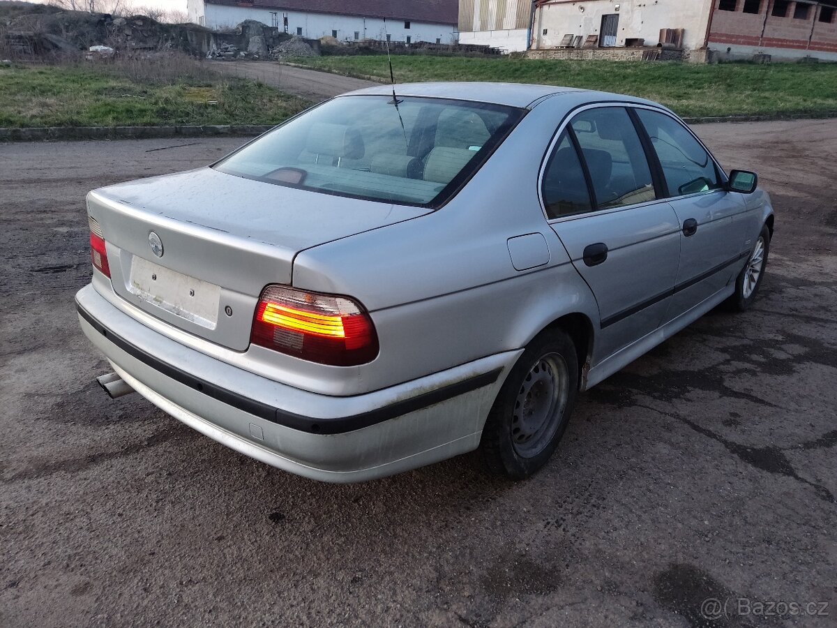 BMW E39 523i veškeré díly - 2
