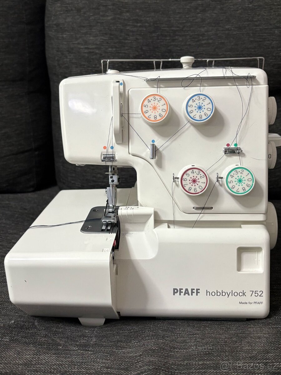 Šicí stroj overlock hobbylock 752 - 2
