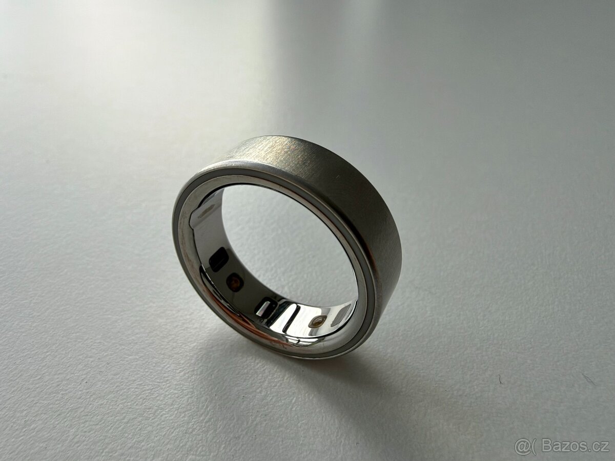 Oura Ring 4 Brushed Silver, vel. 11, TOP stav - 2