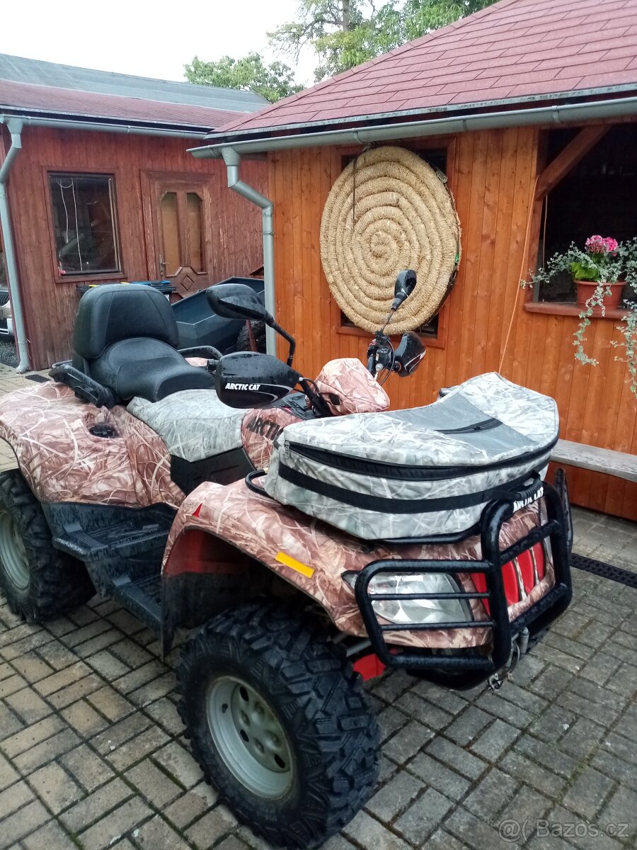 Artic Cat 700 TRV od prvního majitelenová STK