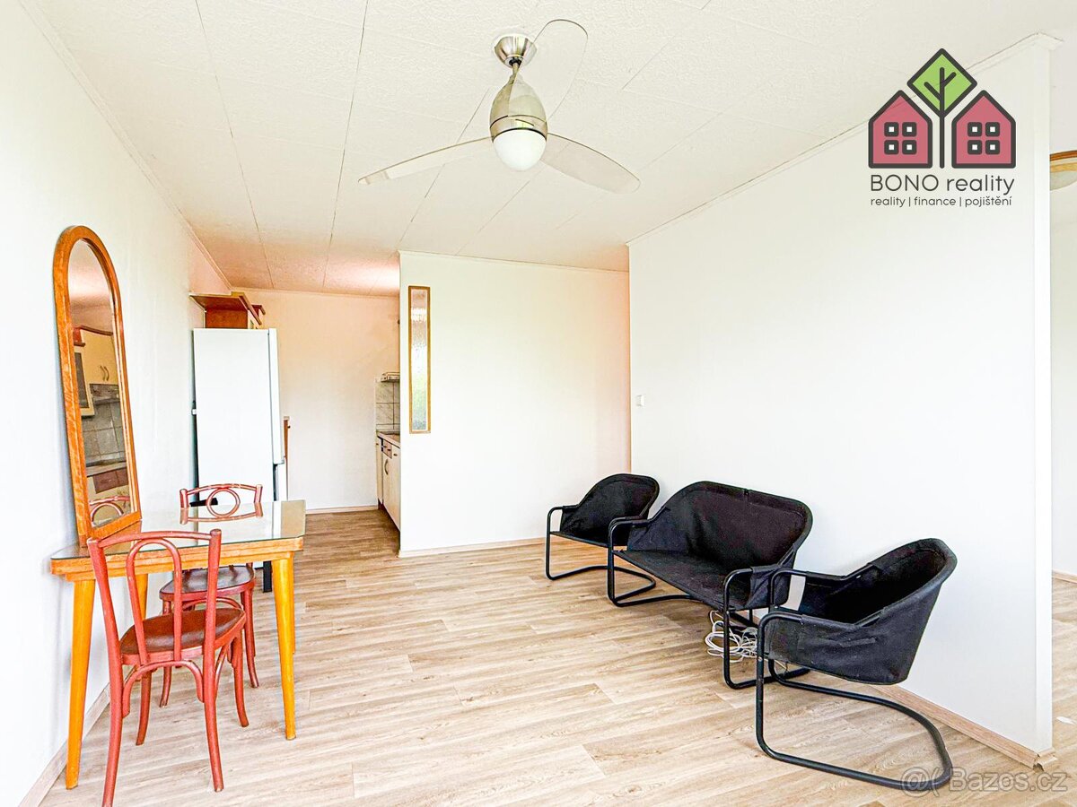 Byt, DV, dispozice 2+kk, dobrý stav, lodžie 6 m2, obec Tepli - 2